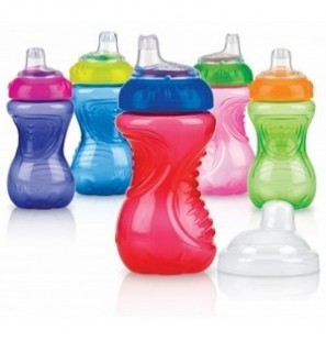 NUBY gobelet anti-goutte avec Bec en silicone souple et couverle 300ml +9mois Réf: ID9648